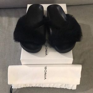 Vince Garrison Sheep Fur Slide 🐑 *MINT*